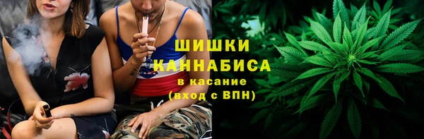 крисы Михайлов